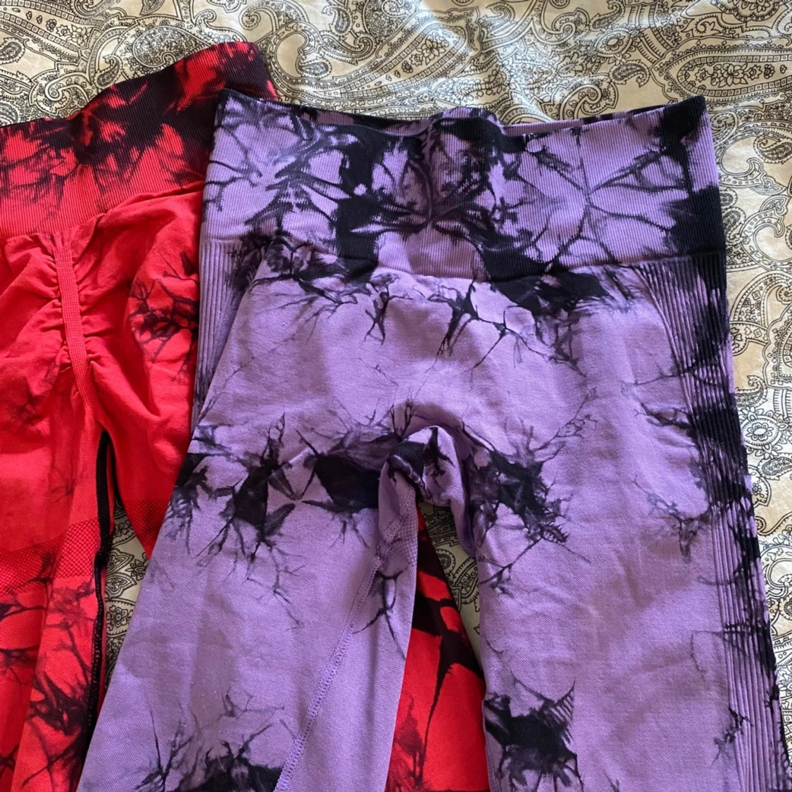 2 st Färgglada leggings med batikmönster