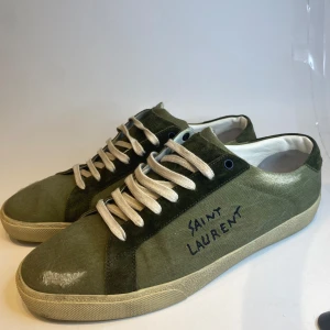 Saint Laurent Skor - | Saint Laurent skor | Storlek 45 | Skick 9/10 | Inget og | Sällsynt modell! | Mitt pris 3799kr