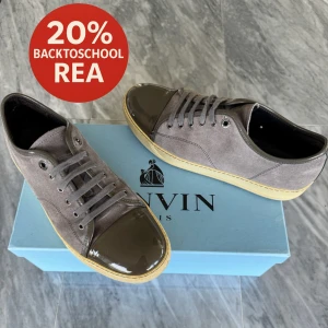 Lanvin skor  - REA! - Lanvin skor - Skick: Fint skick, gått upp lite i inner-hälen - Tillbehör: Endast skorna - Nypris: 4500kr - TrendWardrobe