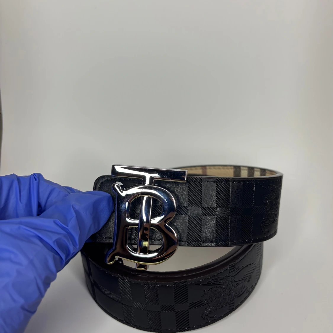 B bälte med silver spänne - 1