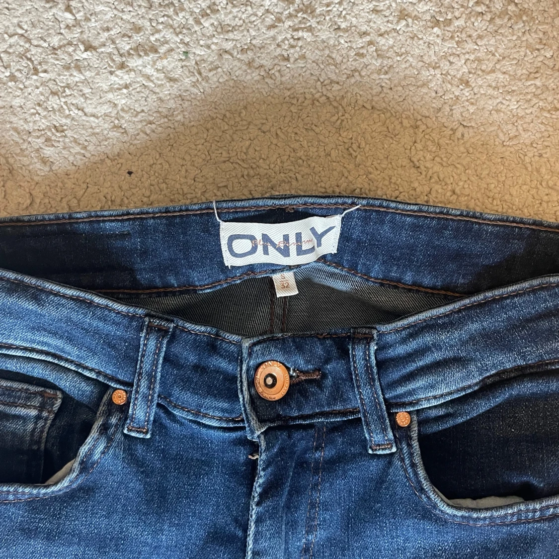 Lågmidjade bootcut jeans från ONLY - 2