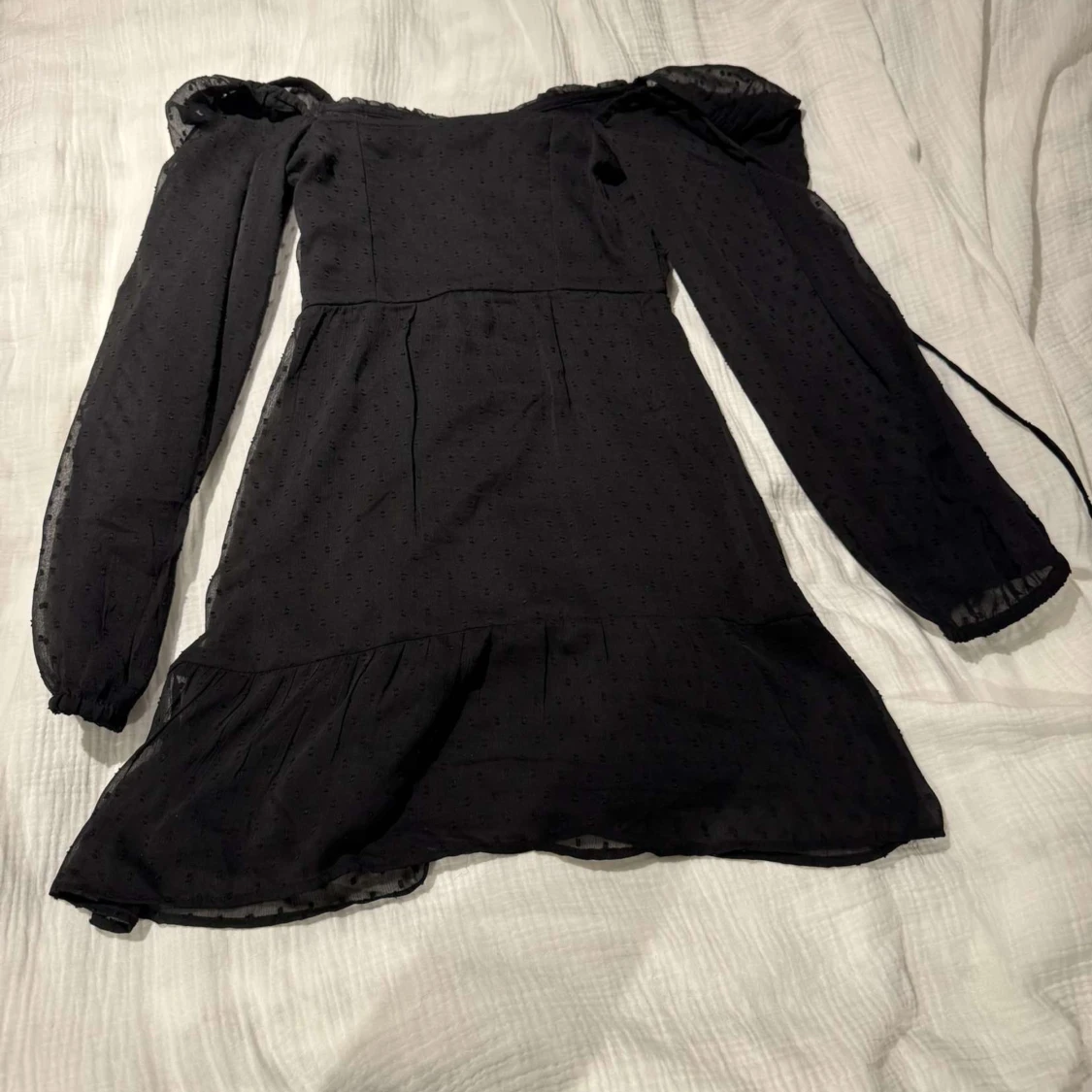 Svart kortklänning  - 1