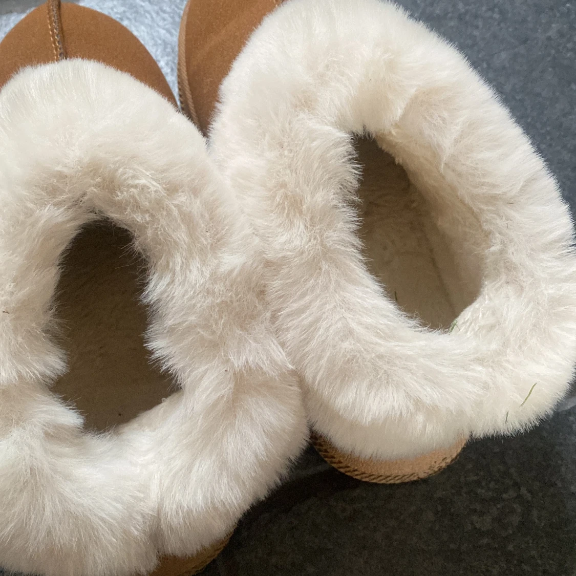 Bruna boots med vit fuskpäls - 2