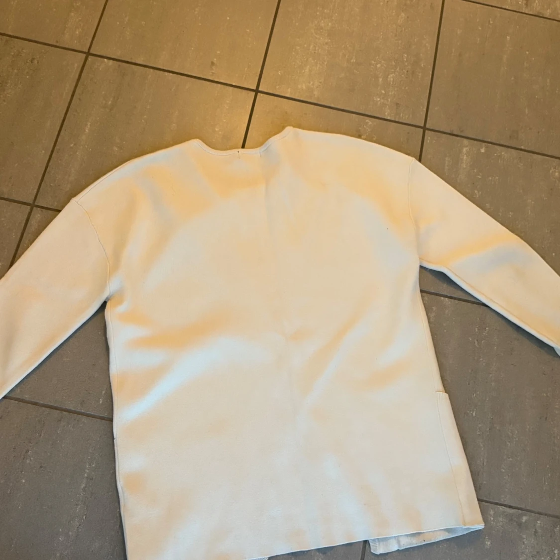 Vit omlottkofta från Tiger - 2