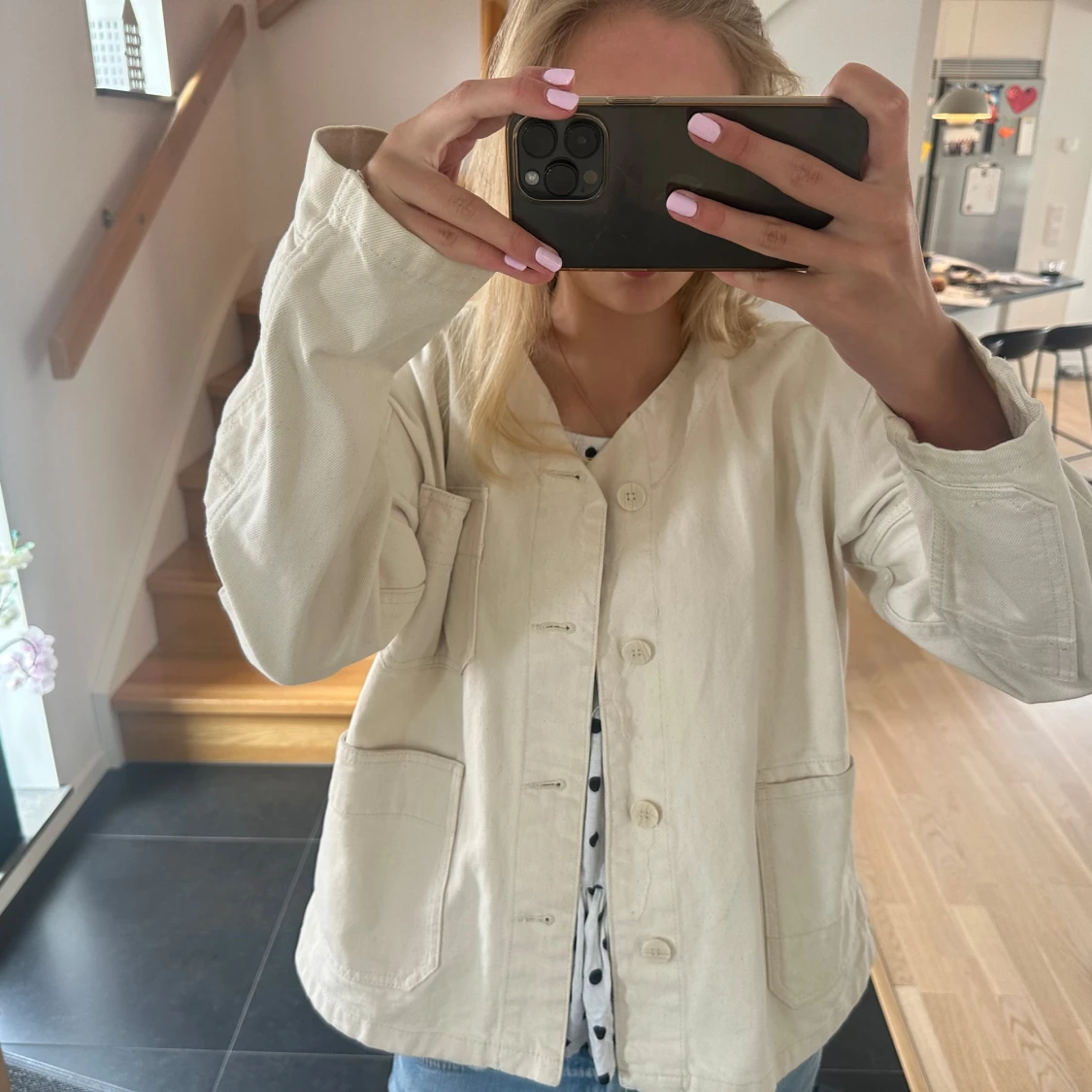 Beige jeansjacka från Zara