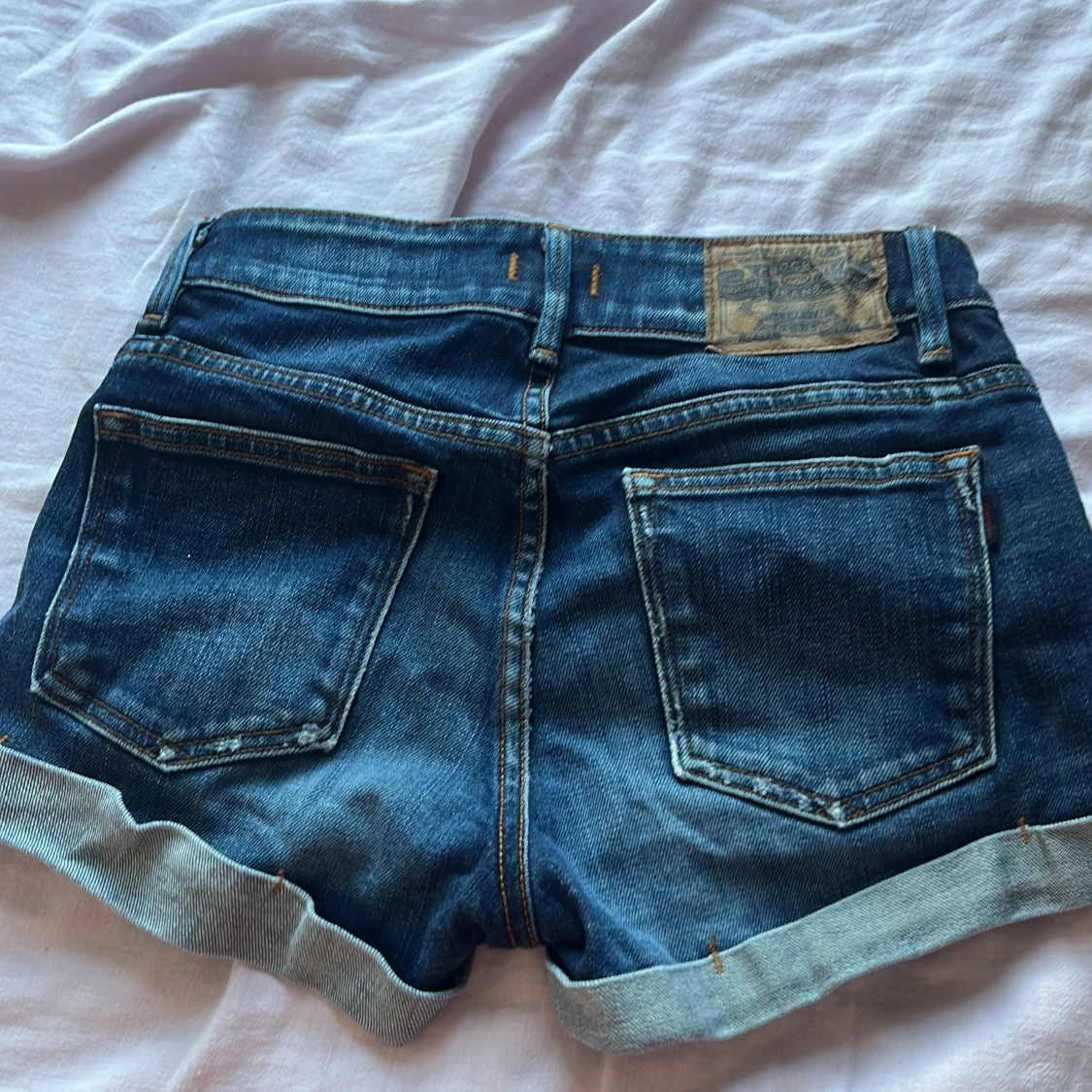 Blå jeansshorts från Crocker XXS - 1