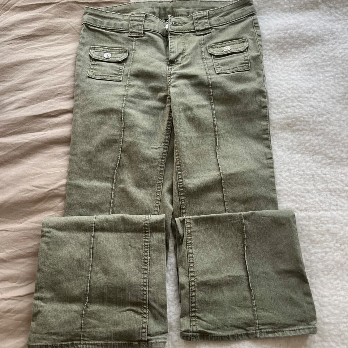 Gröna cargopants från H&M Divided