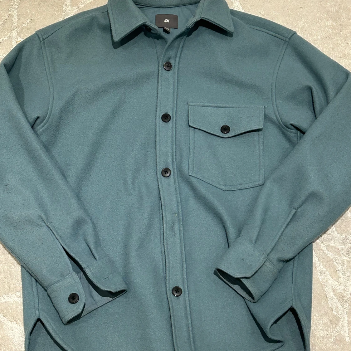 Grön/turkos  overshirt från H&M i ullmix