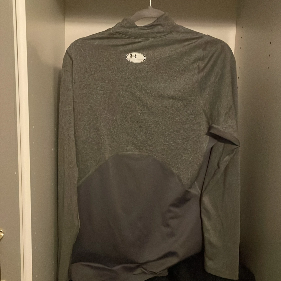 Grå långärmad träningströja Under Armour - 3