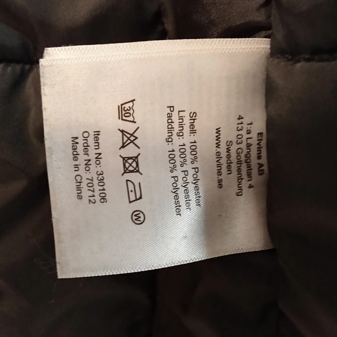 Svart vinterparkas från Elvine - 3