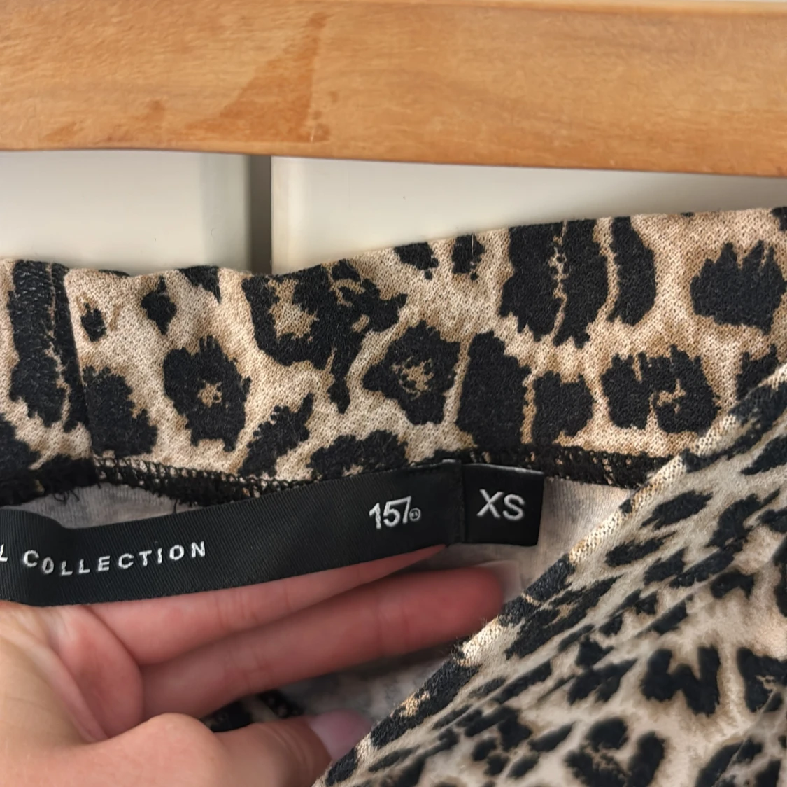 Lång leopardmönstrad kjol - 4