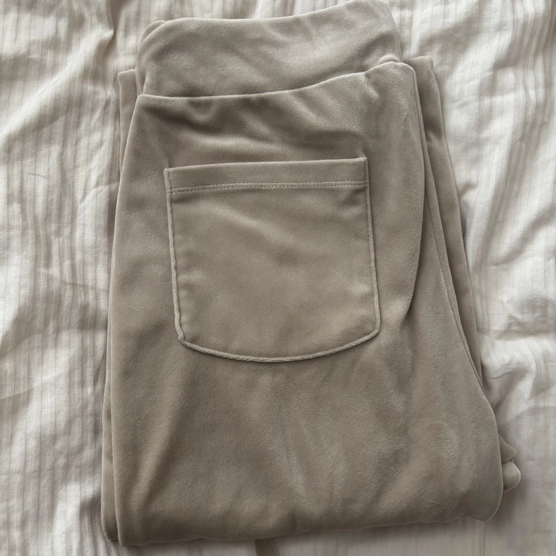 Gina Tricot - Beige mjukis set  - 1