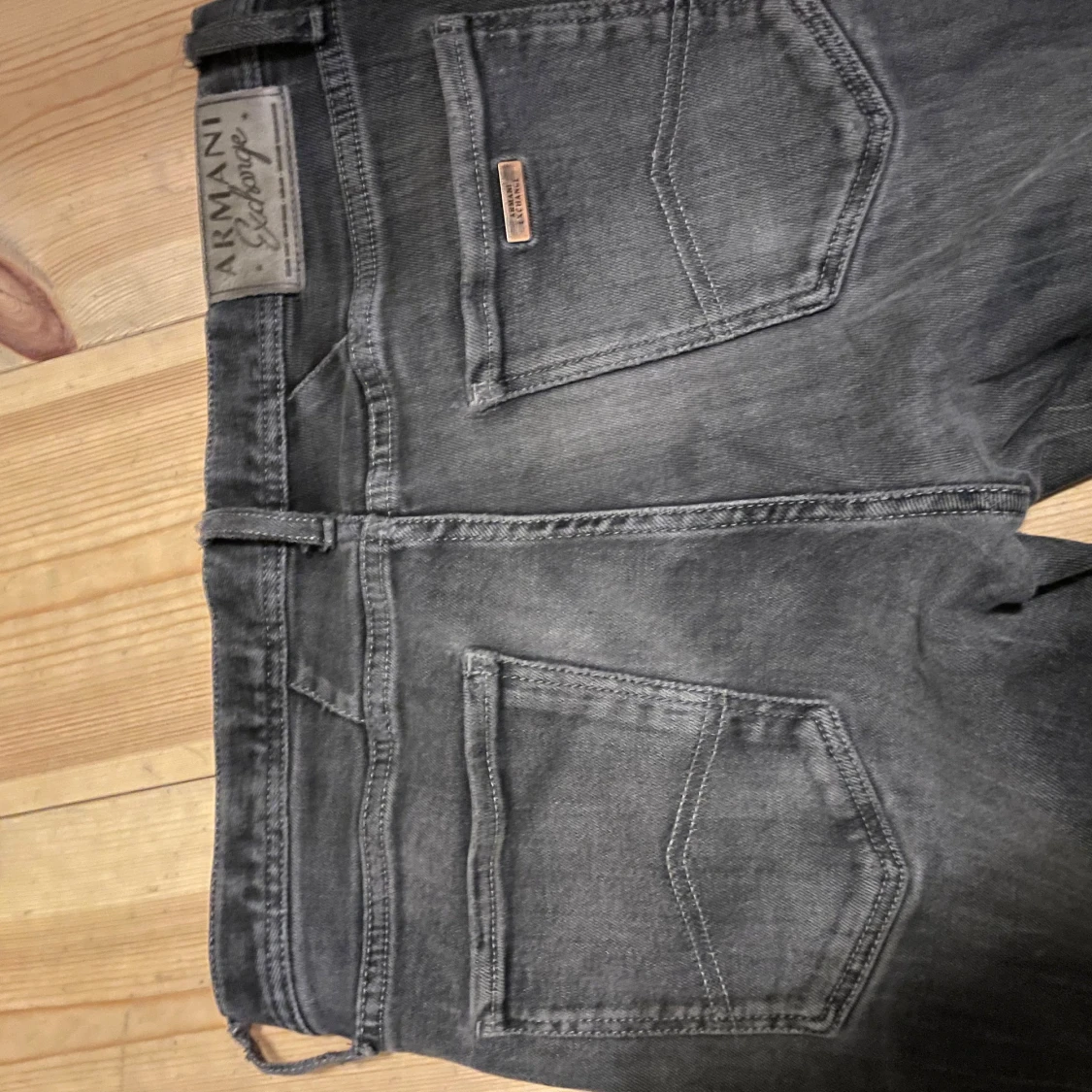 Svarta jeans från Armani Exchange - 1