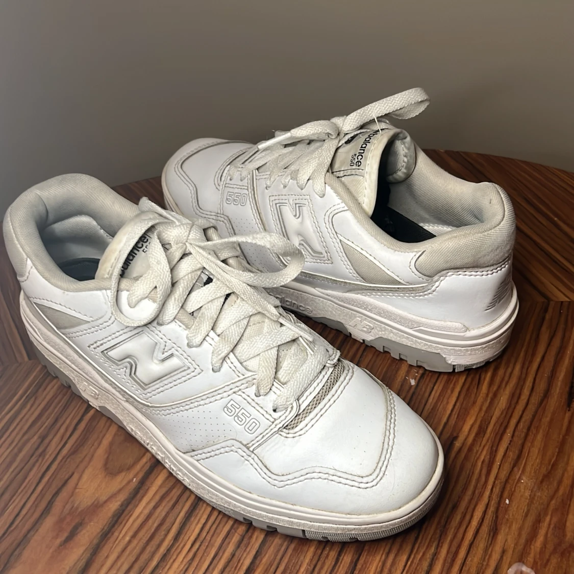 Vita sneakers från New Balance - 1