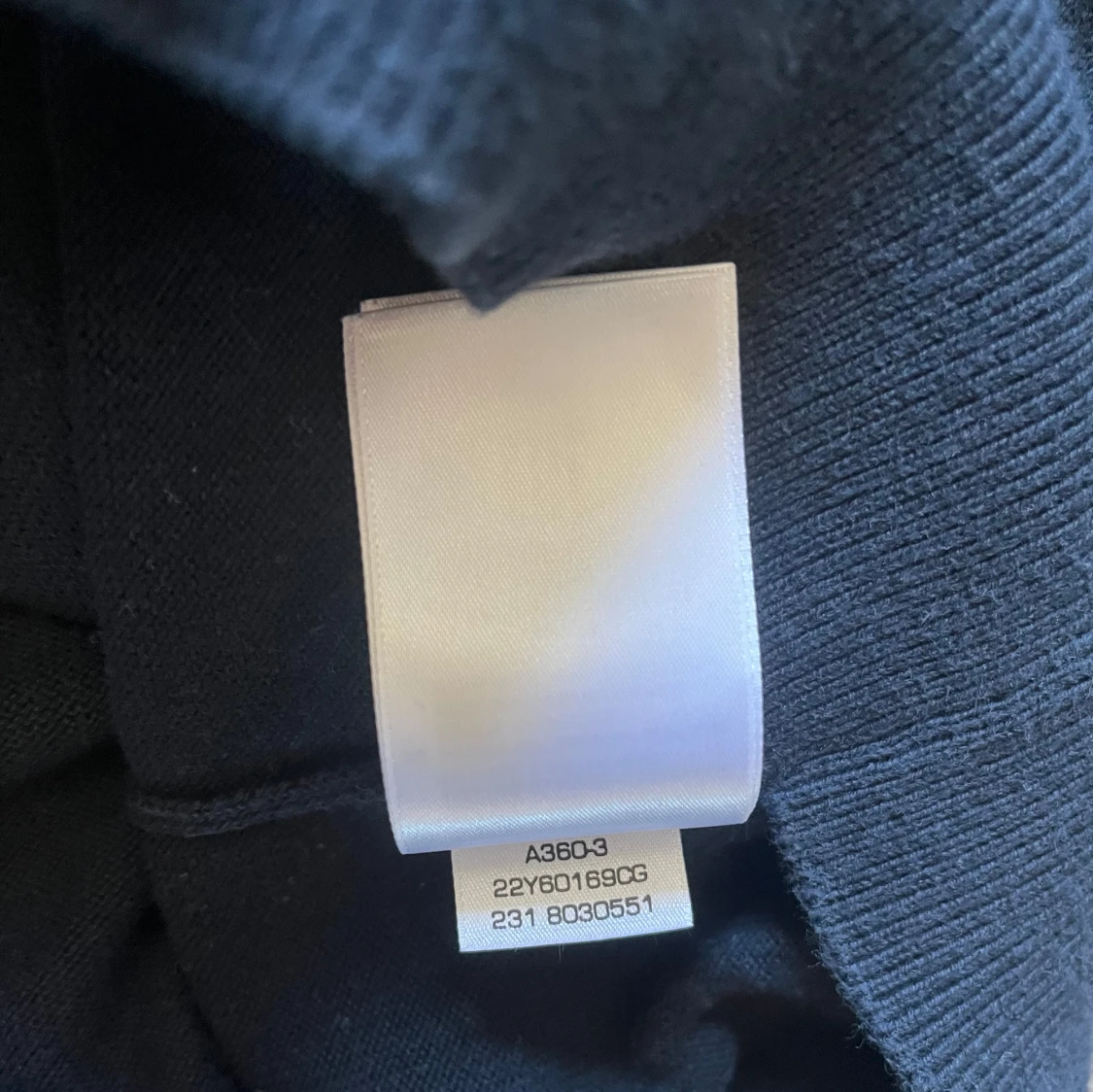 Svart tröja från GANT - 2