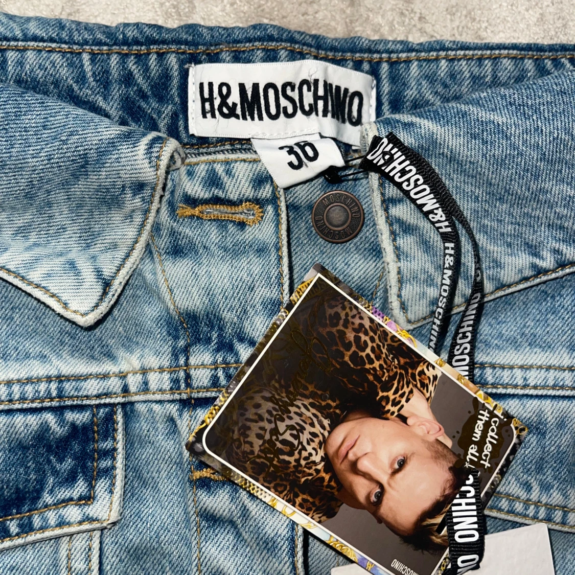 Jeanskjol från H&M x Moschino - 1