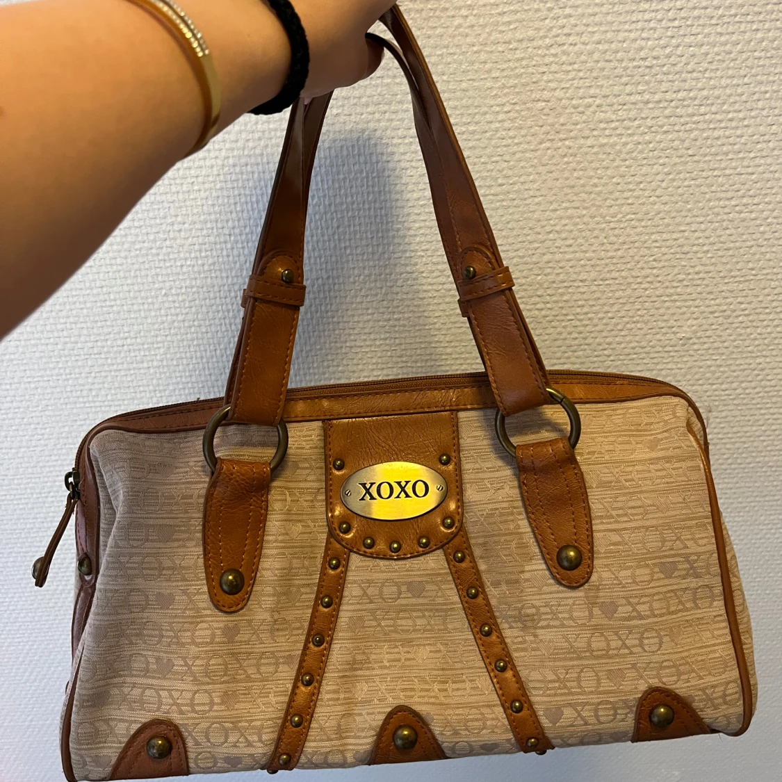 Beige och brun handväska från XOXO