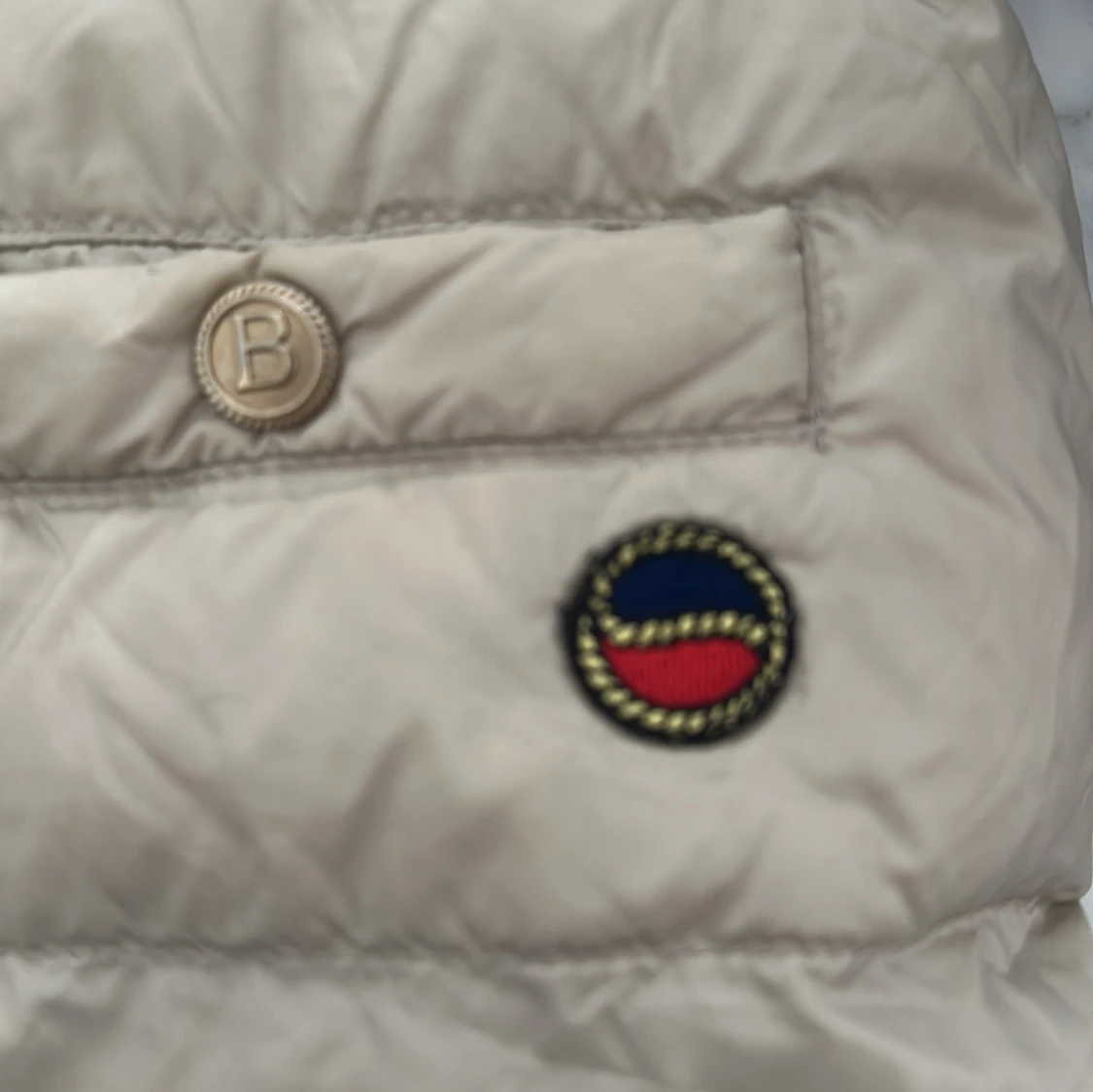 Busnel Dun Väst - 3