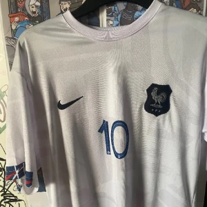 Mbappe Frankrike 🇫🇷  - Helt oanvänd och ny 