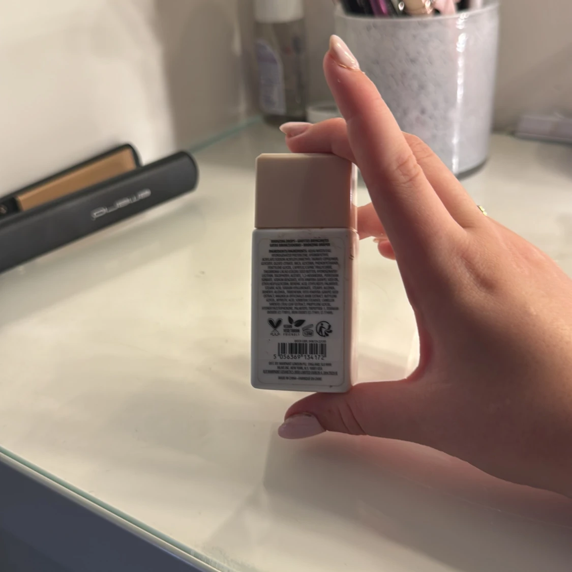 W7 Golden Glow Drops bronzer - 1