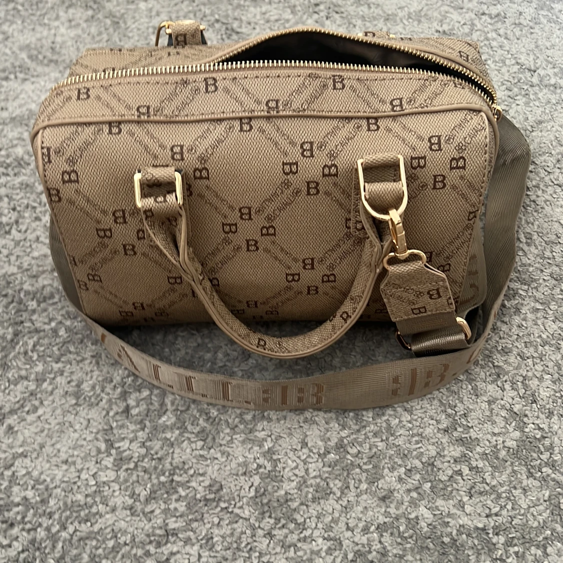 Beige handväska - 4