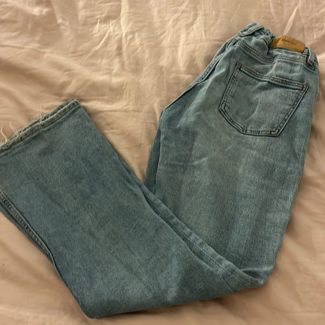 Ljusblå bootcut jeans💕