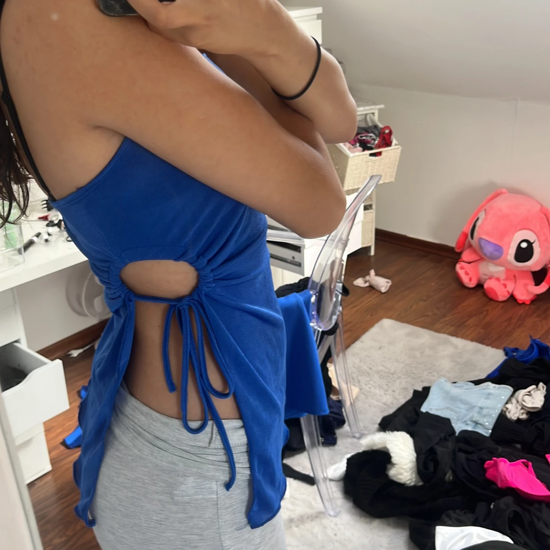 Blå linnetopp med snörning i sidan - 1