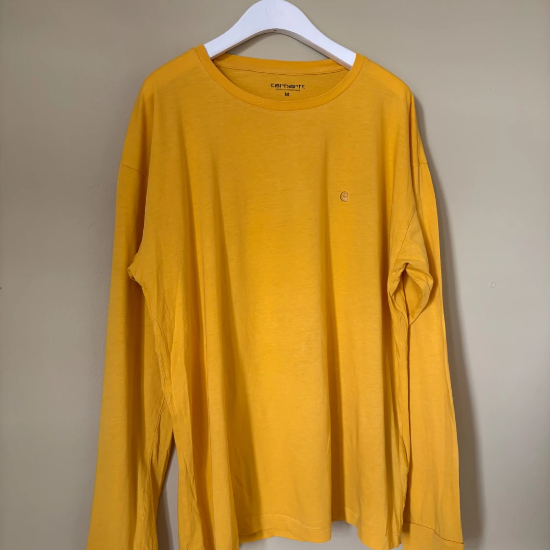 Gul långärmad tröja Carhartt M