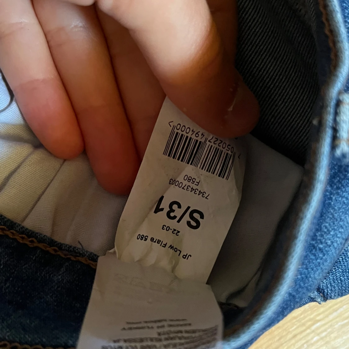 mörkblå  low flare jeans - 4