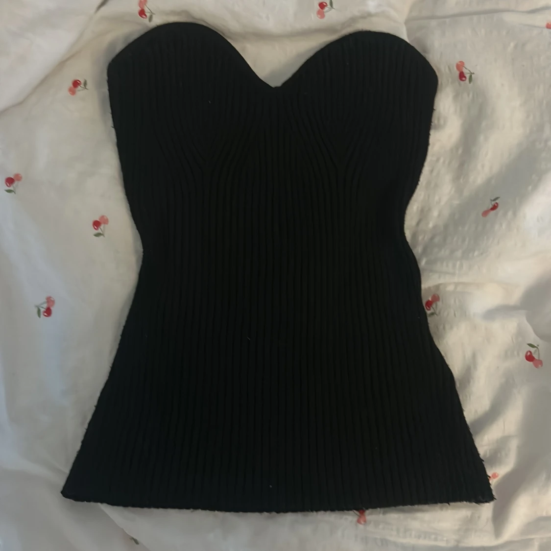 Svart ribbad tubtopp - 1