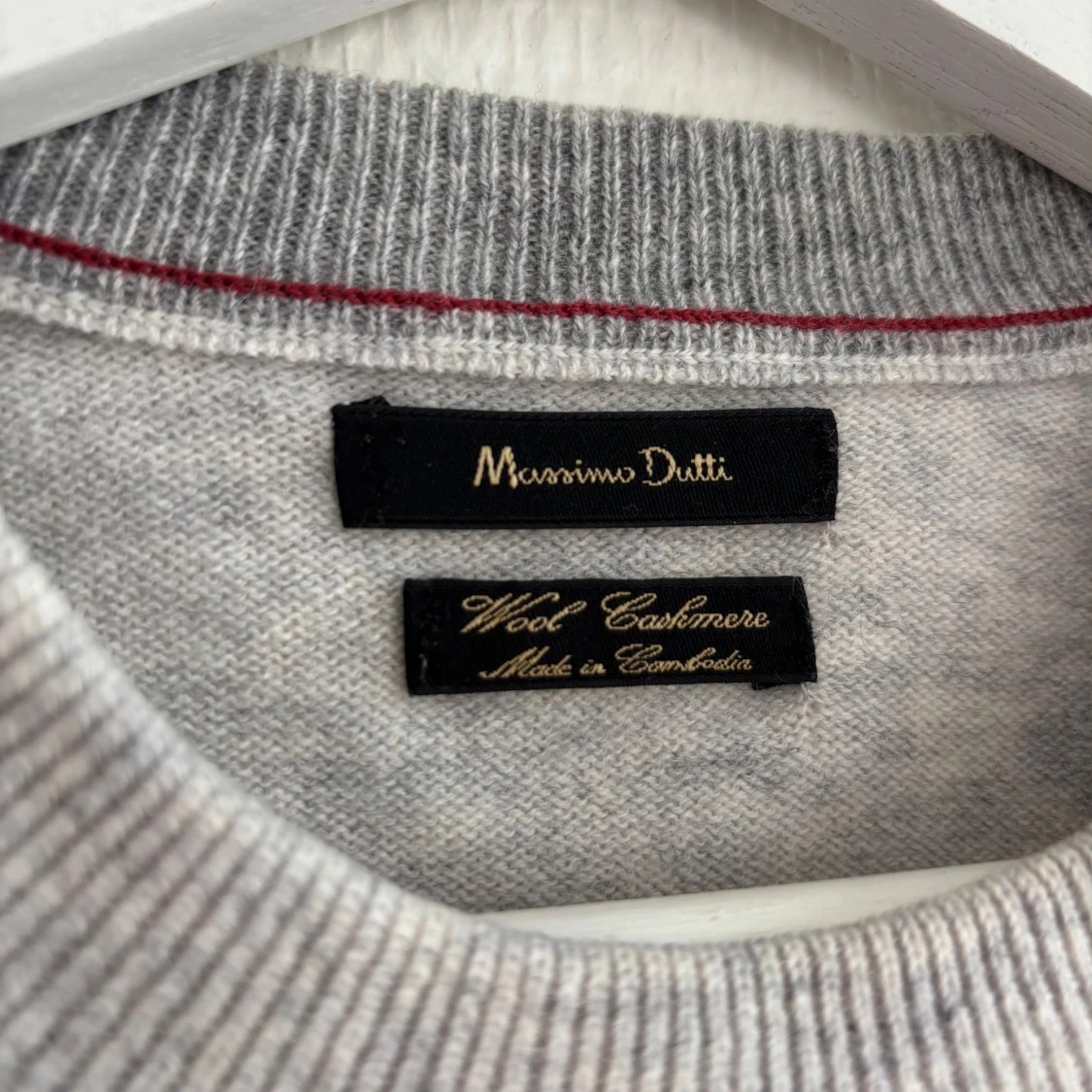 Ljusgrå kashmirtröja Massimo Dutti - 1