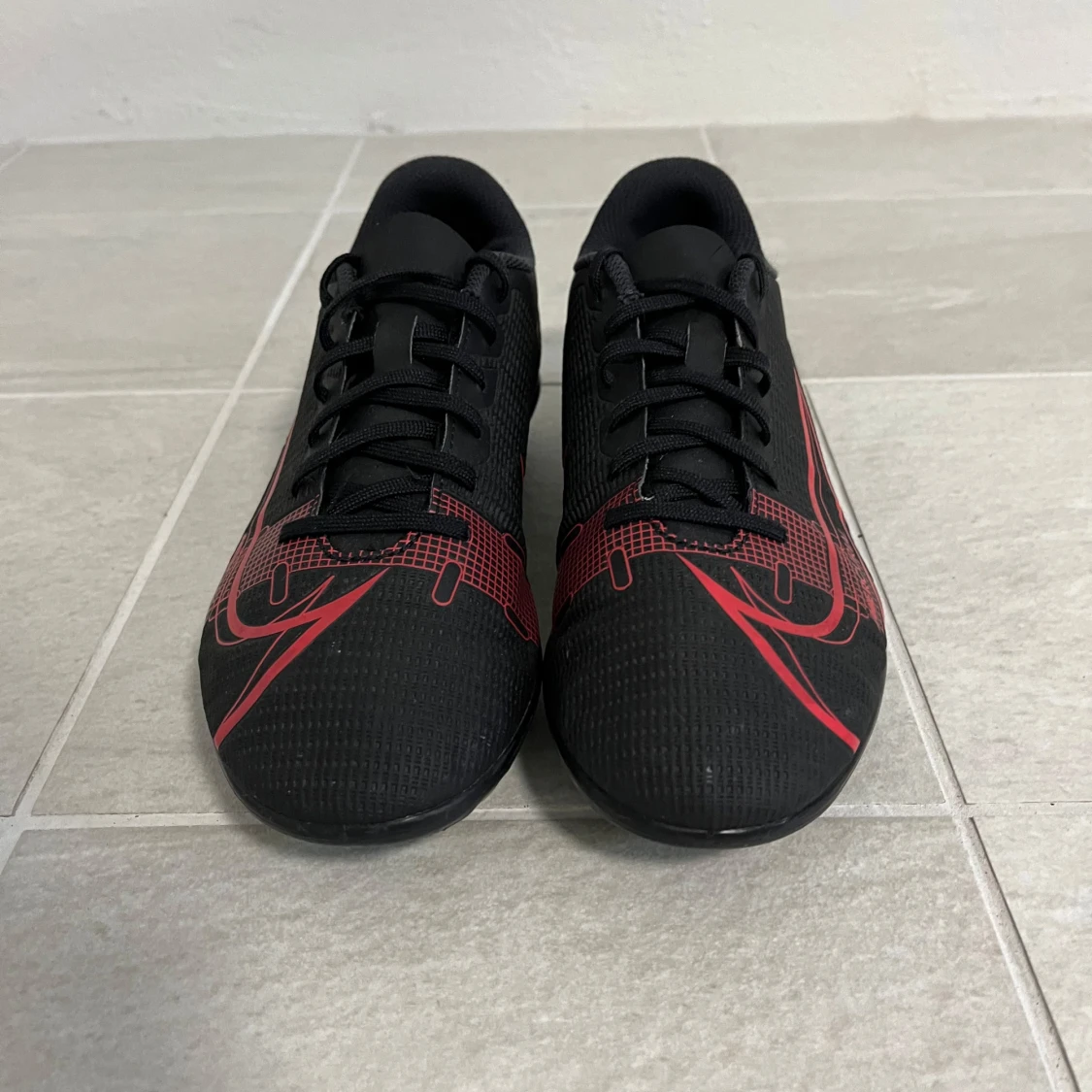 Nike Mercurial svarta fotbollsskor