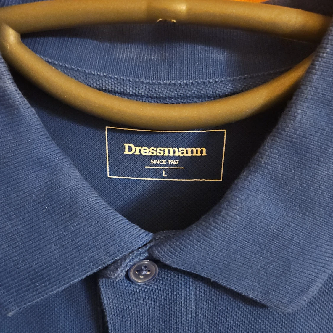 Blå pikétröja från Dressmann L - 1