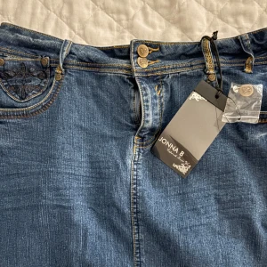 Blå jeansbyxor från Jonna B, strl 40 - Vintage jeans kjol