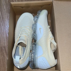 Nike Vapormax - Helt nya vapormax. Oanvända, säljs pågrund av fel storlek. 