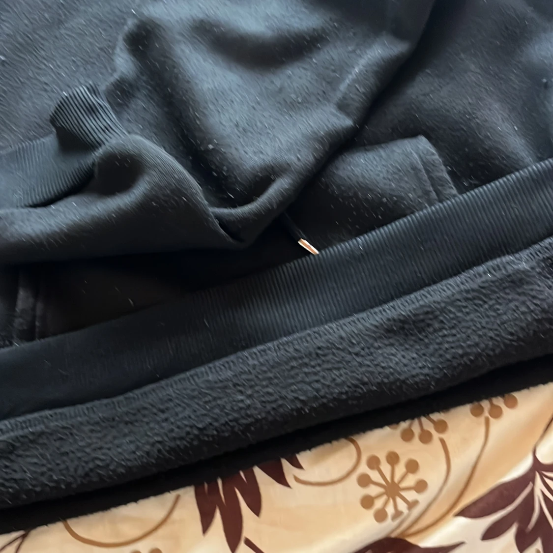 Svart hoodie med Brooklyn-tryck - 3