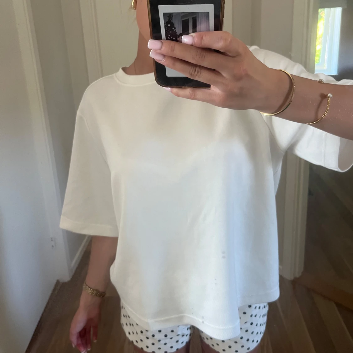 Vit loose t-shirt i bomull - 2