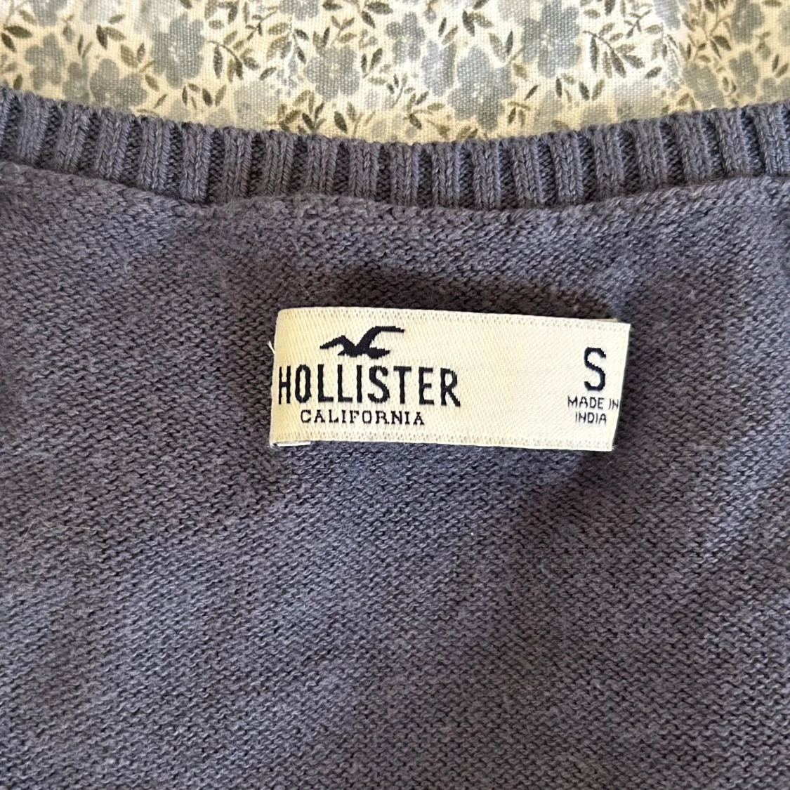 Stickad tröja hollister - 1