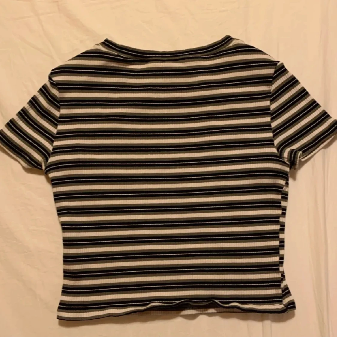 Randig ribbad topp - 1