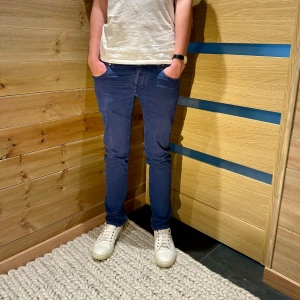 Jacob Cohen jeans  - Tja säljer just nu dessa över feta jeans från Jacob cohen i ny skick! Modellen - 180 (70kg) skriv för fler frågor/bilder