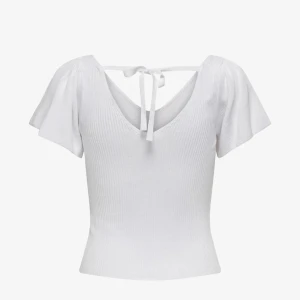 Blus  - Säljer min jätte fina blus från only i jätte bra skick! Säljer pga att den inte kommer till användning💗