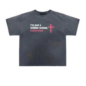 Project G/R - Project G/R Sunday school surviver pre distressed T-shirt. Storlek 2