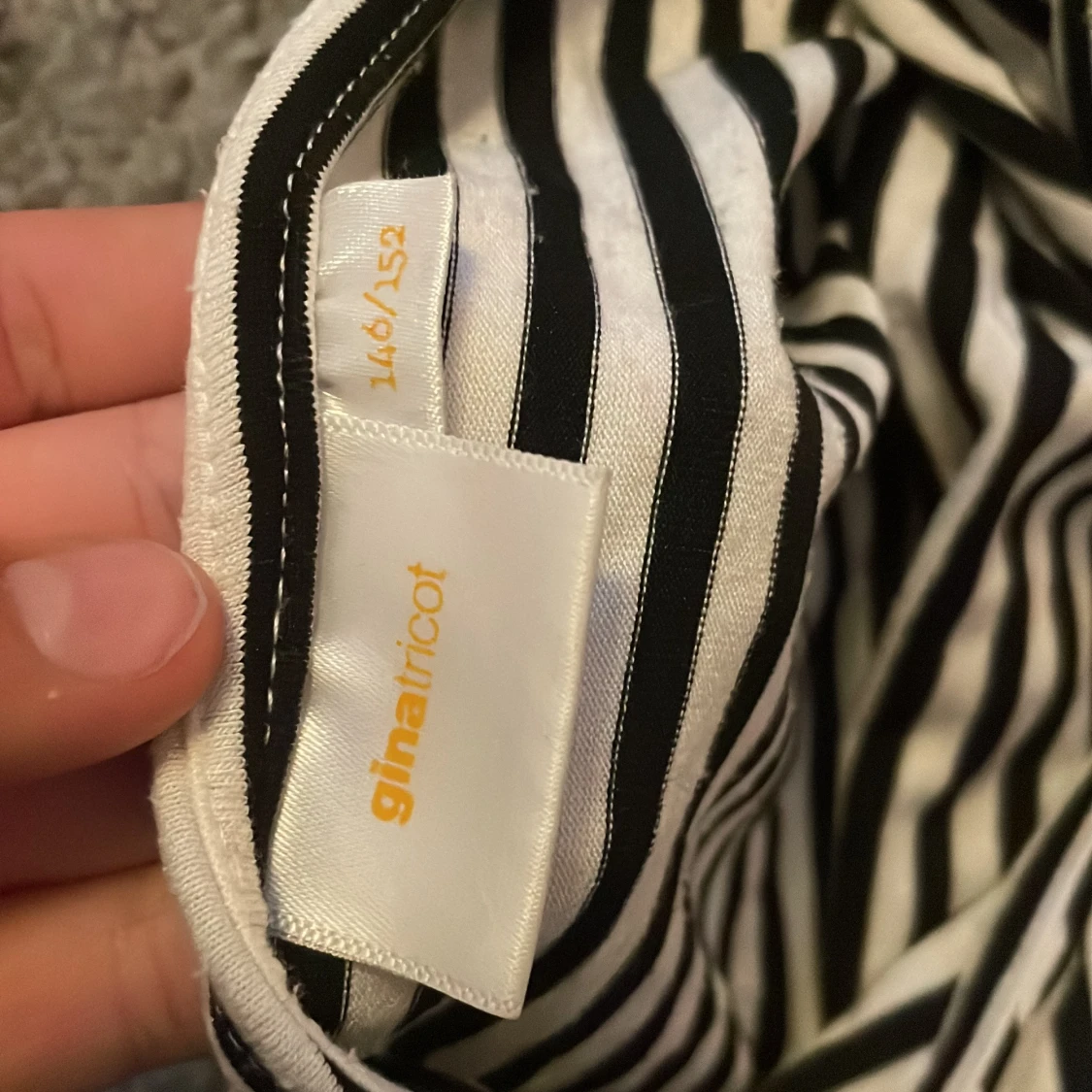 Randig långärmad topp från Gina Tricot - 3