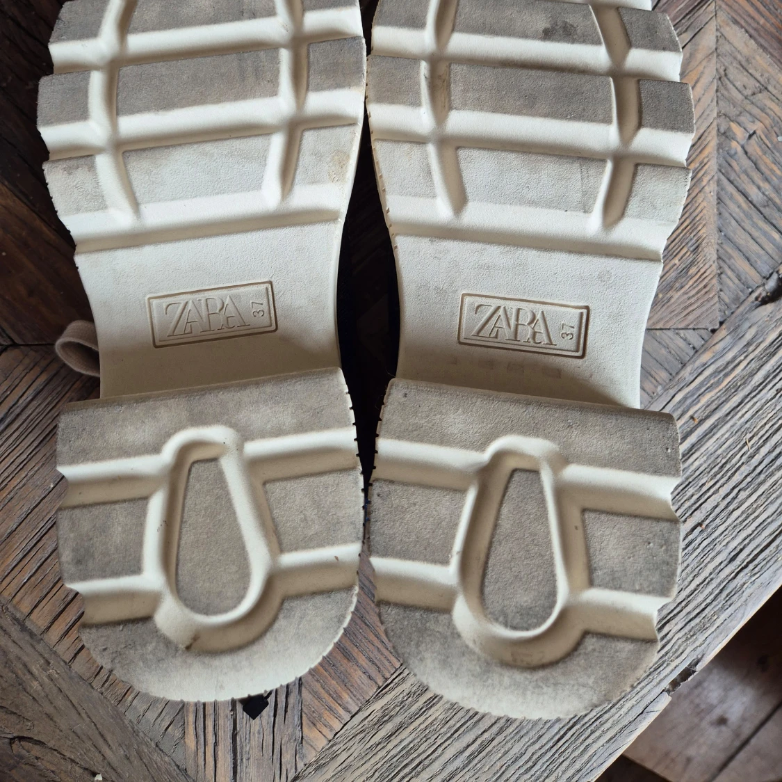 Chunky denim sneakers med vit sula - 4