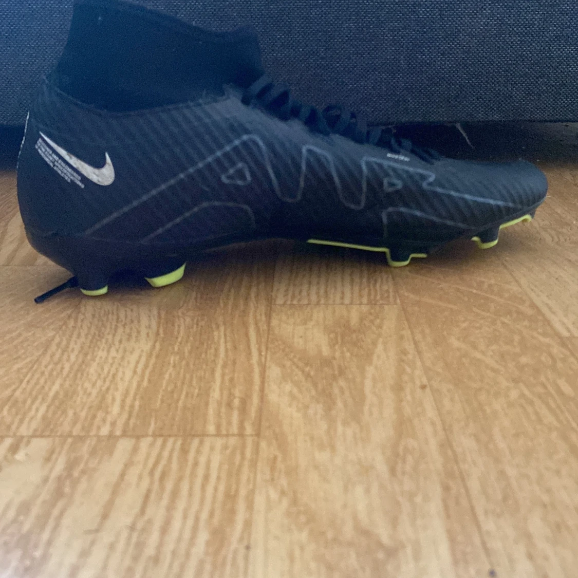 Svarta Nike Mercurial fotbollsskor - 1