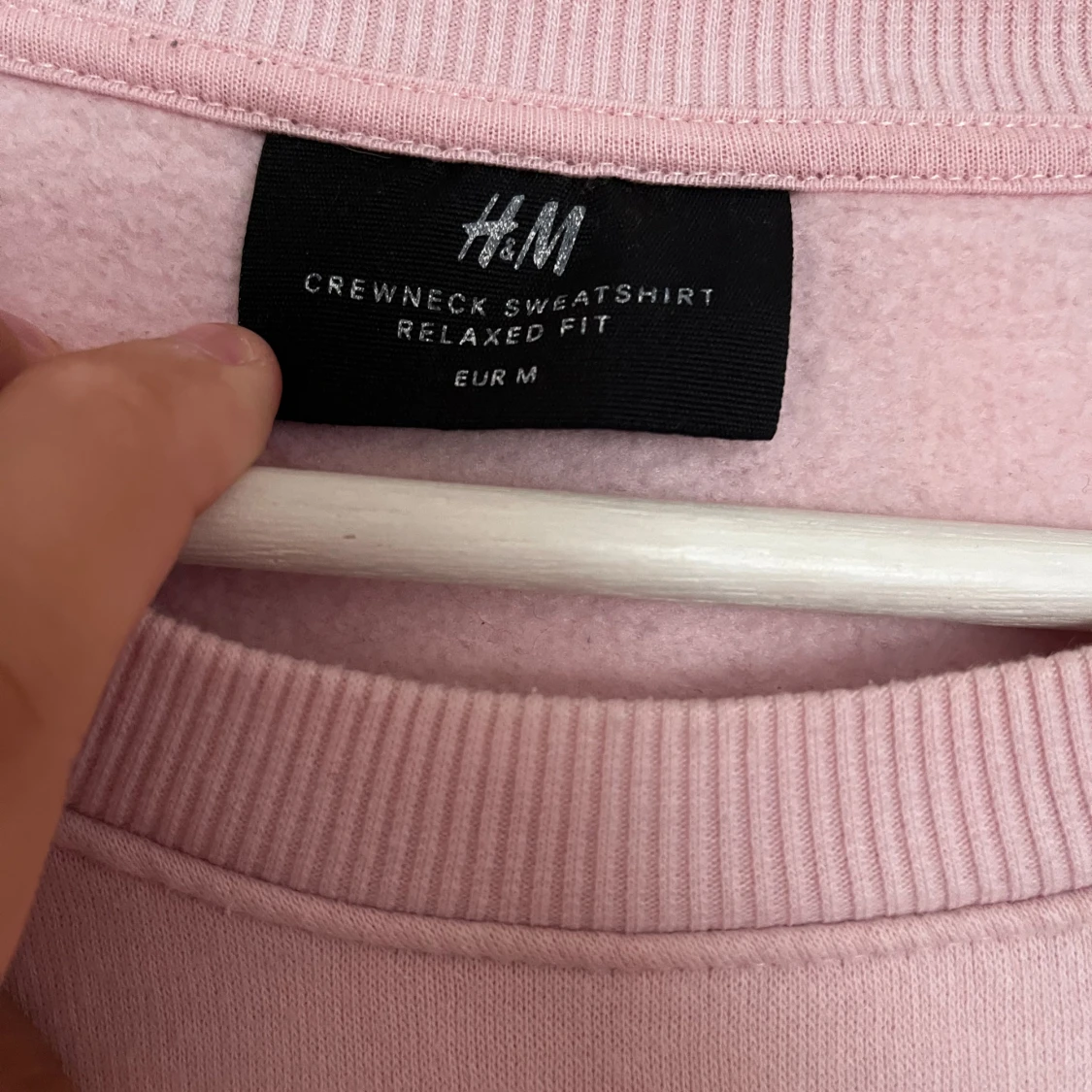 Ljusrosa crewneck sweatshirt från H&M - 2