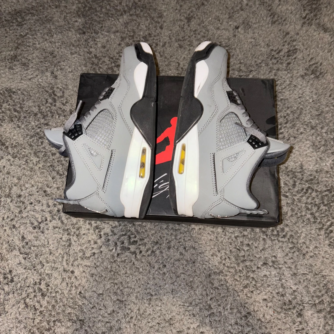Cool grey Jordan 4 - 1