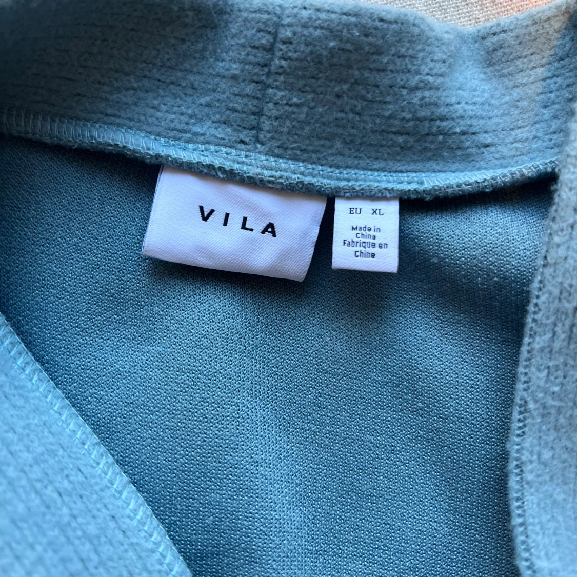 Ljus blå knuten kofta - 2