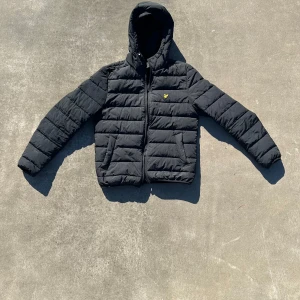 Lyle & scoot pufferjacka - Priset kan diskuteras, Storlek S