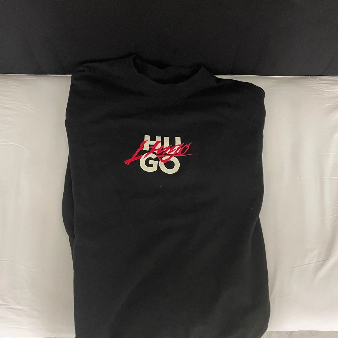 Svart sweatshirt från Hugo Boss